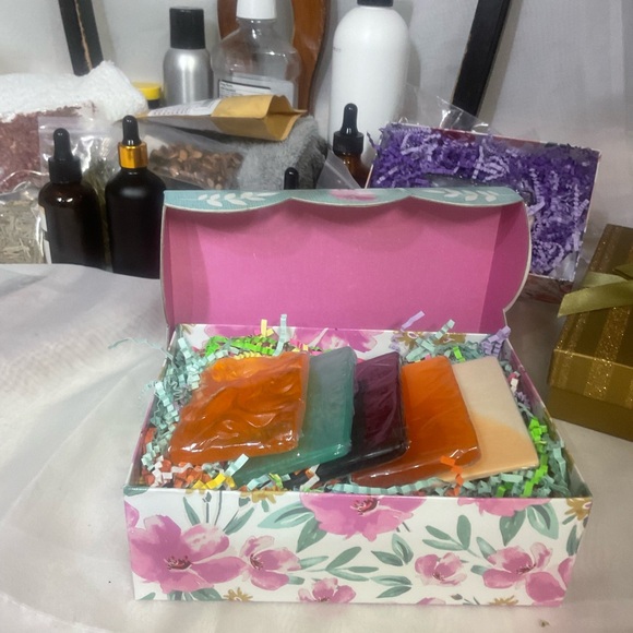 2nd Sample 5 Pak Homemade Creamsicle ‘Carterii’ Frankincense Myrrh Homemade Soap - Picture 5 of 11